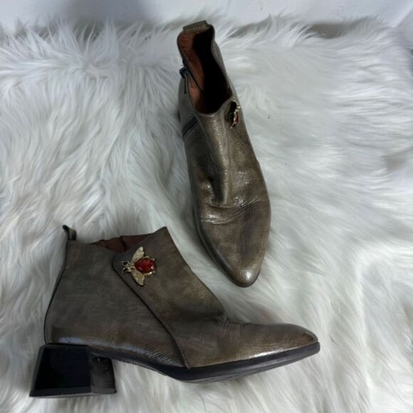 Hispanitas Ginger Grey/Brown Crinkled Patent Leather Block Heel Booties Sz 36/US - Picture 2 of 6